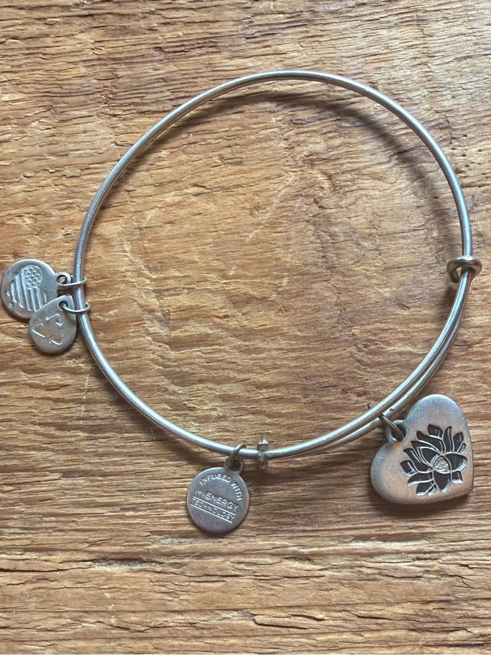 Alex and Ani Silver Lotus Peace
Petals Heart Charm Bangle Bracelet